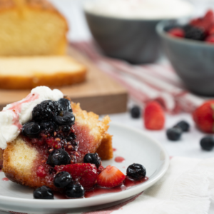 macerated berries loaf cake