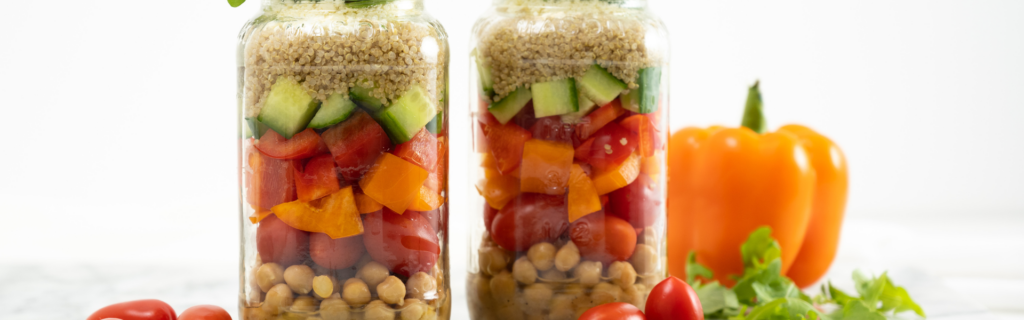 vegetable and quinoa jar salad