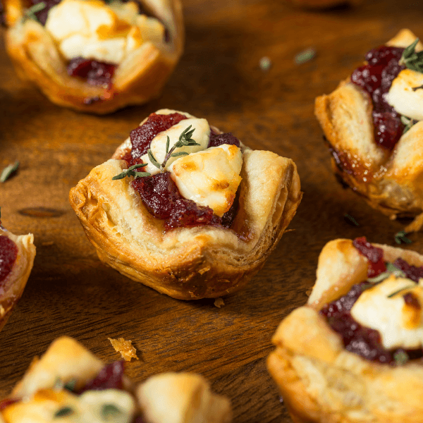 Cranberry Goat Cheese Puff Pastry Appetizer Bites with Thyme