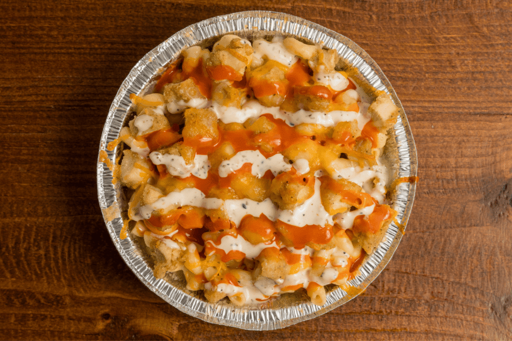 Buffalo chicken macaroni and cheese
